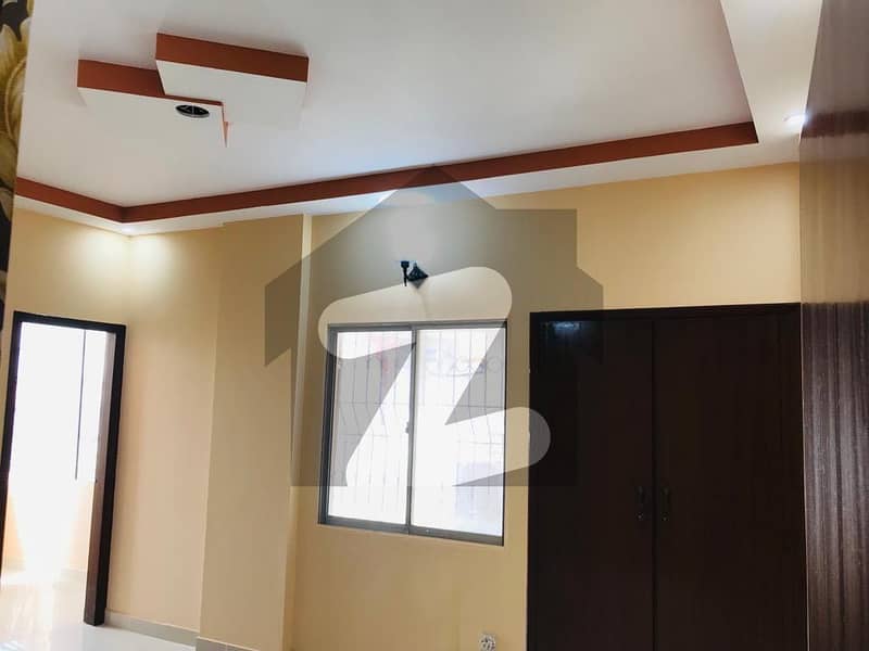 Spacious 3 Bed DD Apartment Available For Sale On 2nd Floor In Block 7 Shaheen Apartments