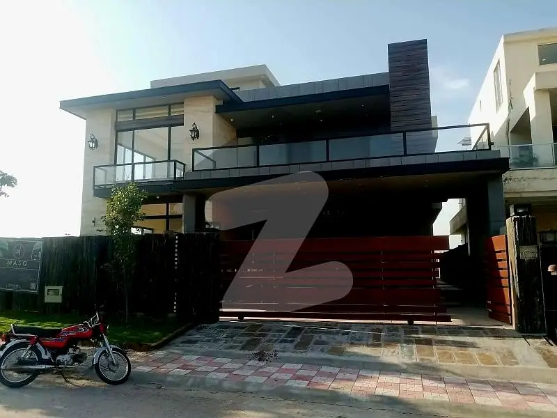 One Kanal Designer House Available For Rent