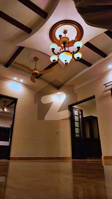1 Kanal house with Basement in dha phase 3 z block for rent