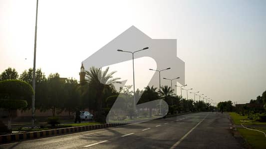 Prime Location 10 Marla Plots For Sale In Tulip Ext Block, Park View City Lahore