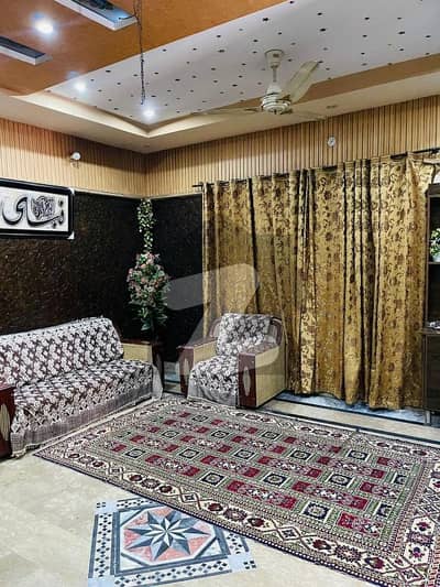 النور گارڈن فیصل آباد میں 7 کمروں کا 13 مرلہ مکان 4.0 کروڑ میں برائے فروخت۔