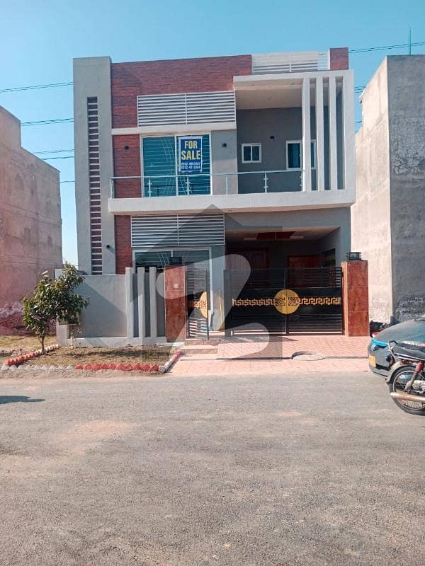 5-Marla Hot Location Luxurious House For Sale in Al Kabir Town Near to Park and School