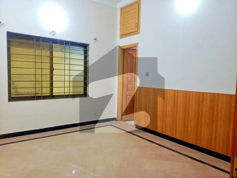 INVESTER PRICE HOUSE FOR SALE IN G-13/4 ISLAMABAD