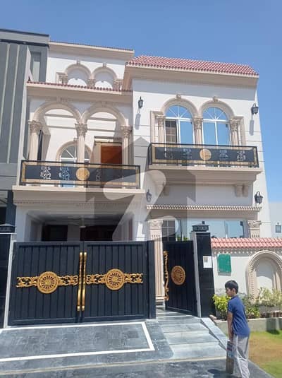 3 BEDS 5 MARLA BRAND NEW HOUSE FOR RENT LOCATED BAHRIA ORCHARD LAHORE