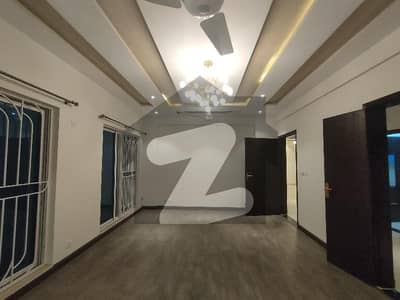 Brand New Luxury Flat Available For Sale in Askari-01 Lahore Cantt.