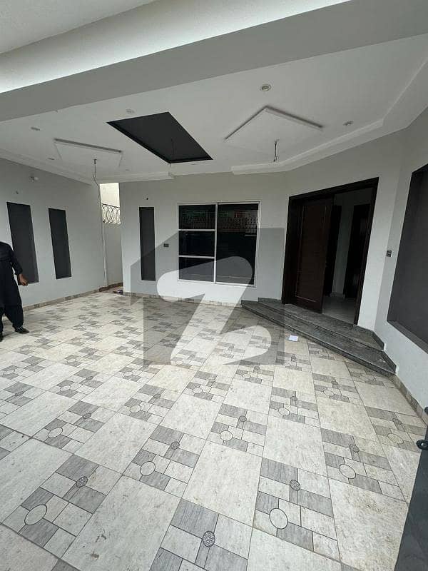 10 Marla Brand New Luxury Double Story House For Sale In Modal Town Block A Multan