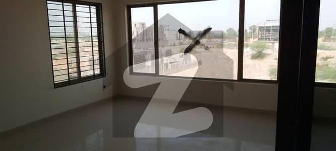 ڈی ایچ اے فیز 8 ڈی ایچ اے ڈیفینس,کراچی میں 9 کمروں کا 1 کنال مکان 4.0 لاکھ میں کرایہ پر دستیاب ہے۔