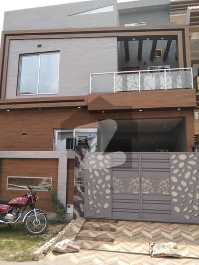 5 Marla Brand New House Available For Sale In Tulip Ext Block