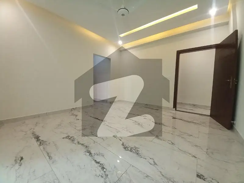 Brand New 10 Marla 3 Bedroom apartment for Sale Facing Lake view. Sector D Askari 11 Lahore