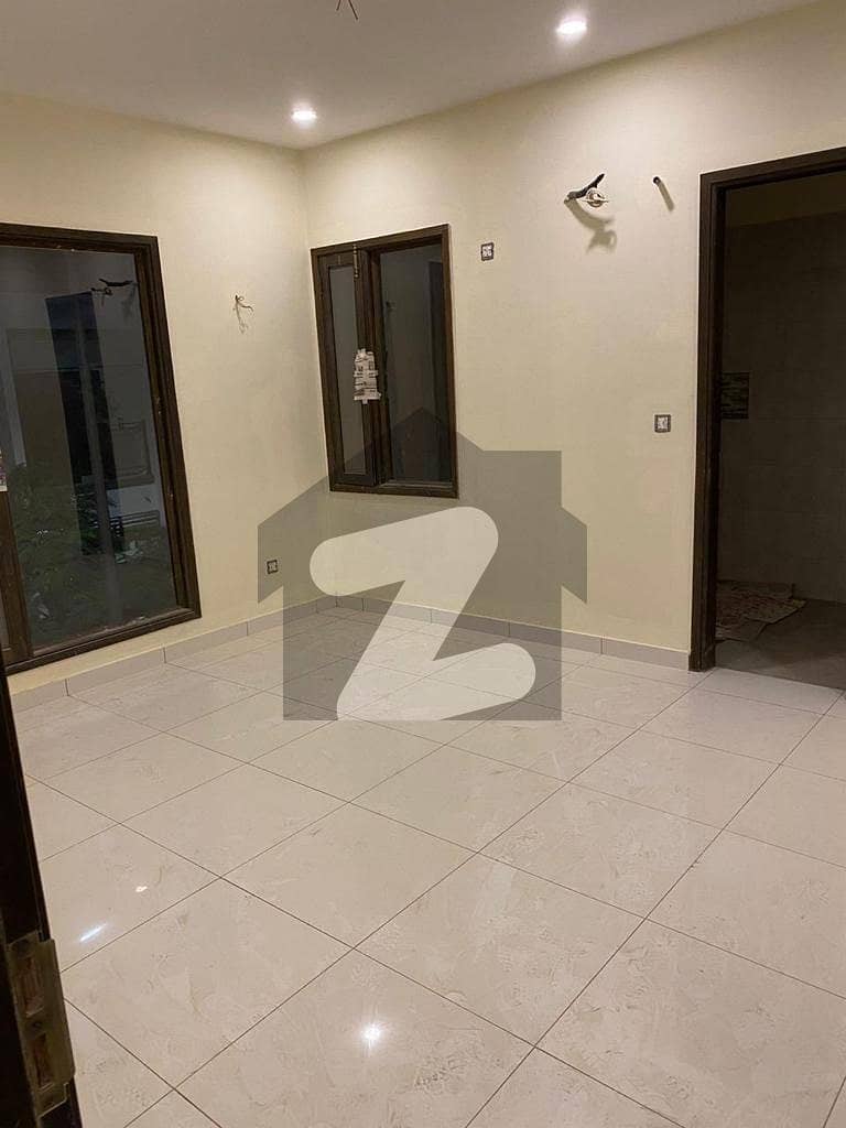ڈی ایچ اے فیز 8 ڈی ایچ اے ڈیفینس,کراچی میں 3 کمروں کا 4 مرلہ مکان 4.45 کروڑ میں برائے فروخت۔