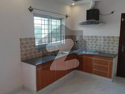 5 Marla Slightly Used House for Sale In Bahria Town - Jinnah Block Lahore