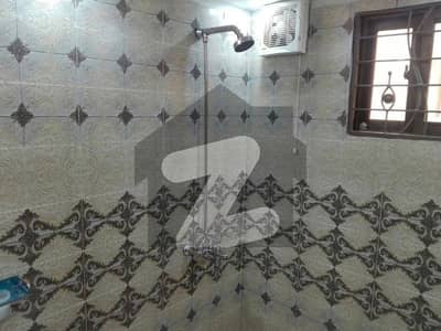 1 Kanal Used House for Sale In Bahria Town - Gulbhar Block Bahria Town Lahore