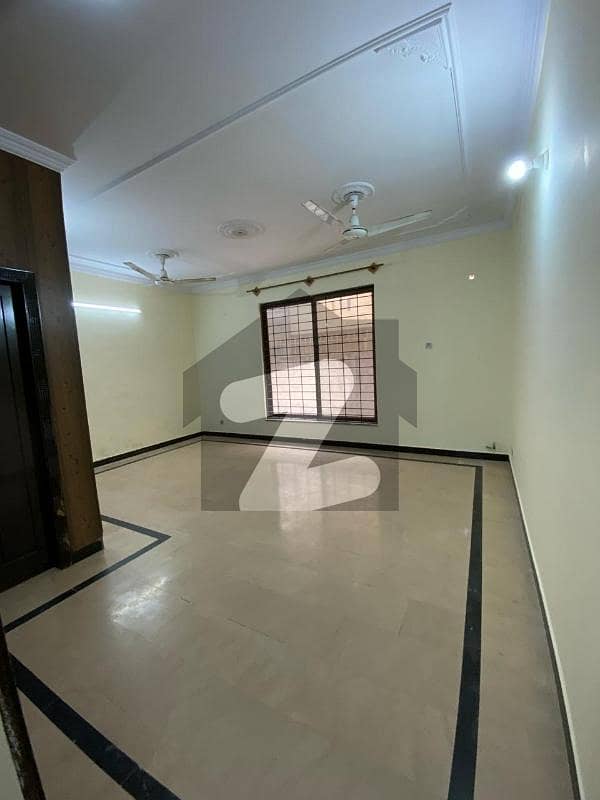 7 Marla Ground Portion Available For Rent In G-13