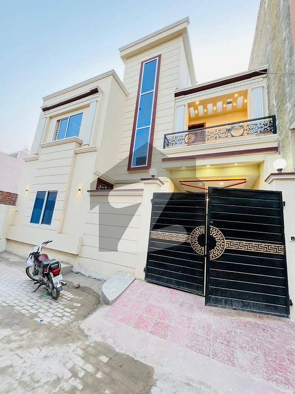 Prime Location New Shalimar Colony House Sized 4 Marla For sale