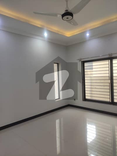 10 Marla Upper Portion For Rent In Bahria Enclave Islamabad.