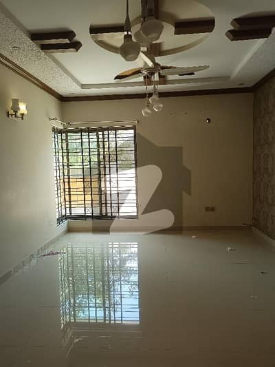 10 marla ground portion available for rent in bahria town phase 2