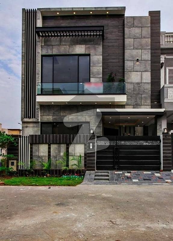 5 Marla Brand New House Excellent Location Facing Park In DHA 9 Town A Block Lahore