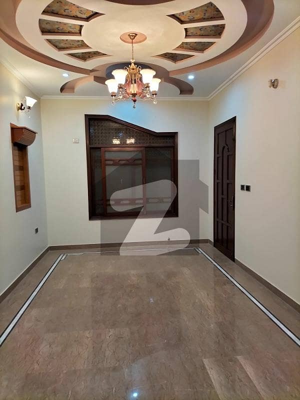 240 sq yards 1st floor beutyfull portion for rent