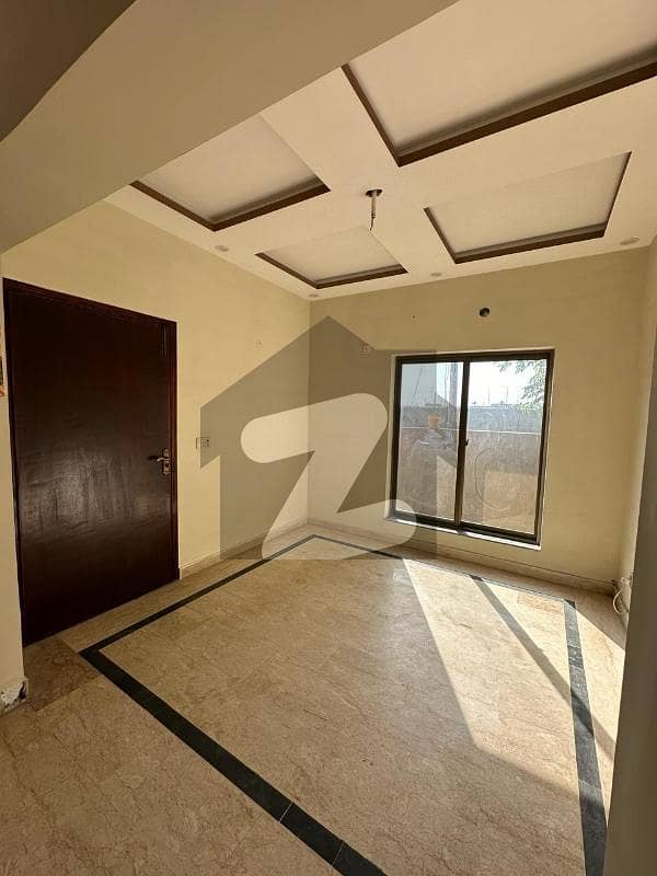 5 Marla Upper Portion Available For Rent In Formanites Housing Scheme Block N LAHORE