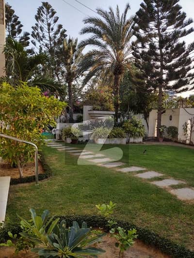 To sale You Can Find Spacious Prime Location House In DHA Phase 4