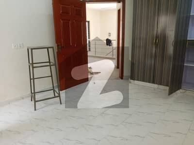 10 Marla Upper Portion In Lahore Is Available For rent