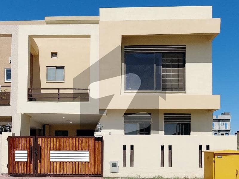 Reserve A On Excellent Location House Of 5 Marla Now In Bahria Town Phase 8
