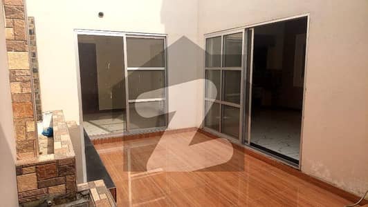 8 MARLA UPPER PORTION HOT LOCATION FOR RENT IN DHA RAHBER 11