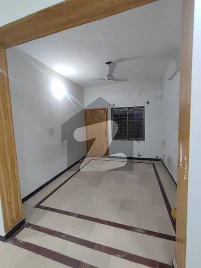 25x50 Corner House With Extra Land Available For Rent In G-11/1 Real Pics With Servant