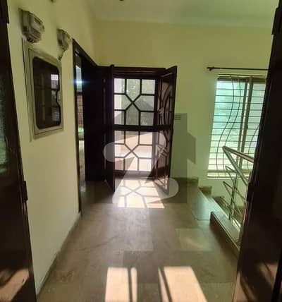 8 Marla upper portion available for rent in umar BLOCK