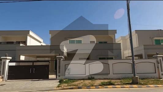 Prime Location House In Falcon Complex New Malir Sized 500 Square Yards Is Available