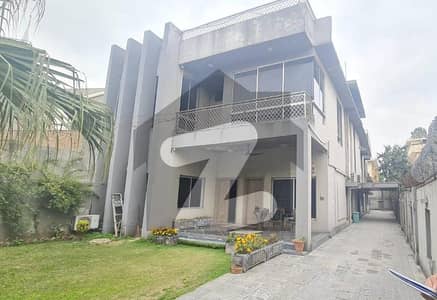 G-6 Margalla View 1000 Sq. Yd Fully Furnished Ground Floor Available For Rent