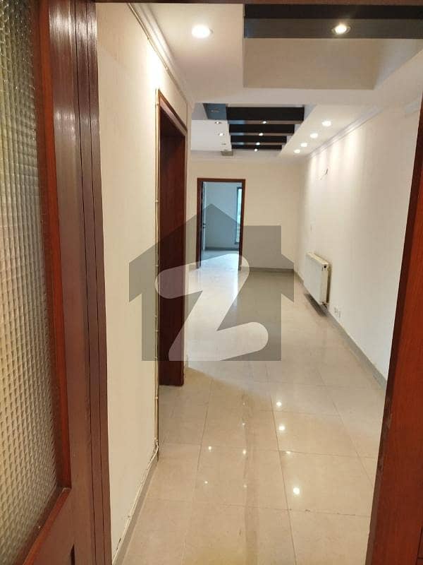 4 bed unfurnished apartment available for rent in f11
