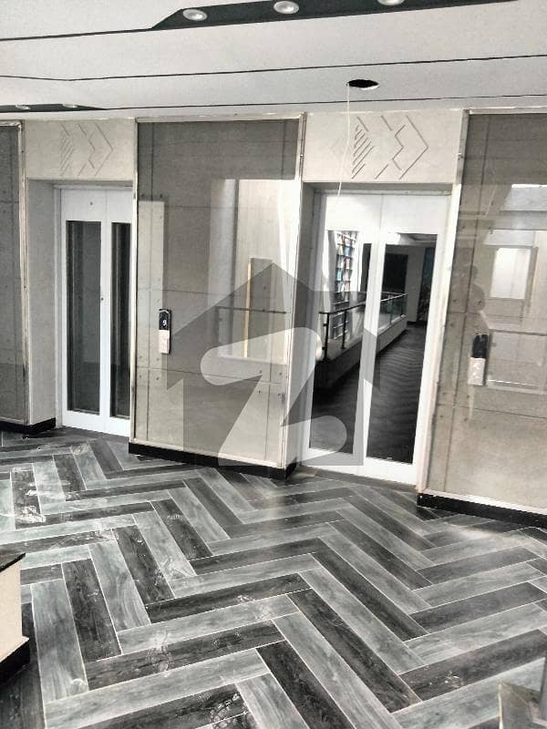 *BRAND NEW OFFICE AVAILABLE FOR RENT AT BAHADURABAD IN 24/6 TOWER*