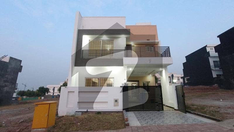 Prime Location 5marla 3bedroom Brand New House For Sale In Bahria Enclave Islamabad Sector N