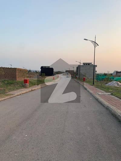 Sector I 8 Marla boulevard Back Open Plot For Sale In Bahria Enclave Islamabad