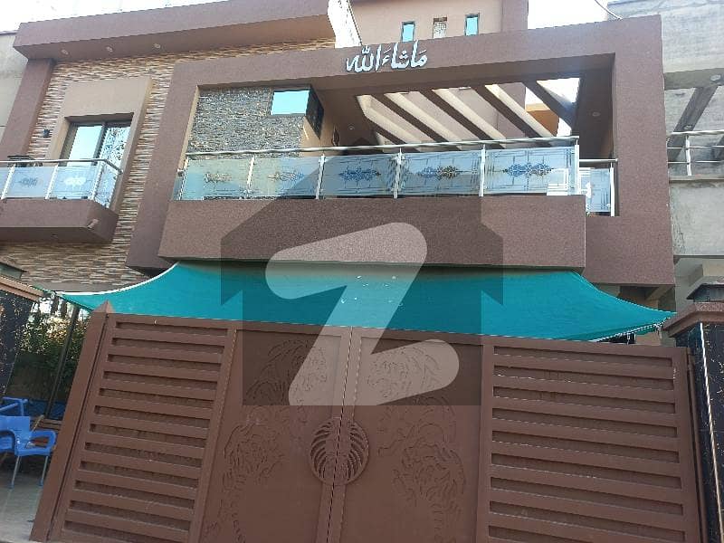 10 Marla double storey like New house for sale in gulshan-e-lahore