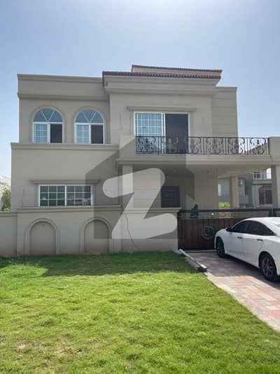 HOUSE FOR SALE AT D-12