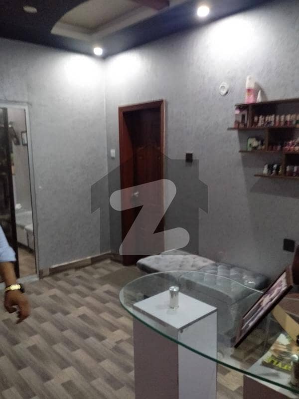 ابوالحسن اصفہا نی روڈ کراچی میں 3 کمروں کا 10 مرلہ دکان 1.85 لاکھ میں کرایہ پر دستیاب ہے۔
