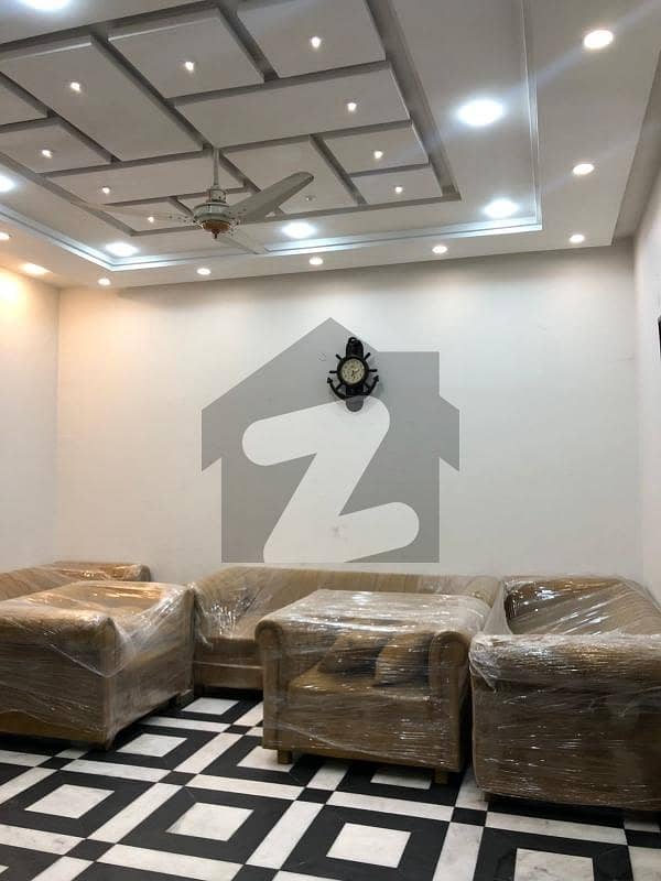 خیابانِ گارڈنز فیصل آباد میں 3 کمروں کا 6 مرلہ مکان 60.0 ہزار میں کرایہ پر دستیاب ہے۔