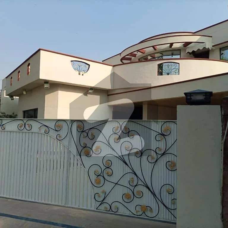 1 Kanal Slightly Used Design Bungalow Available For Rent In DHA Phase 3 Block-L Lahore.