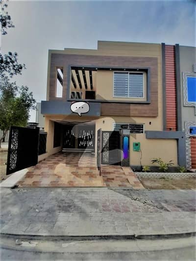 5 Marla Residential House For Sale In EE Block Bahria town Lahore