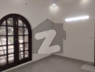 22 Marla Bungalow For Rent In New Muslim Town In Hot Location