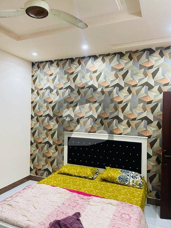 ایڈن آچرڈ فیصل آباد میں 5 کمروں کا 7 مرلہ مکان 2.7 کروڑ میں برائے فروخت۔
