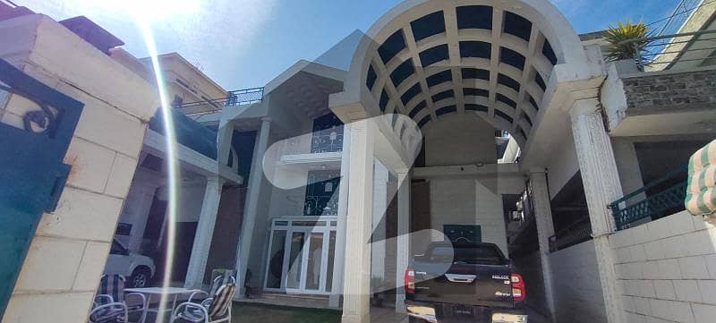 جوڈیشل کالونی راولپنڈی میں 7 کمروں کا 1 کنال مکان 6.5 کروڑ میں برائے فروخت۔