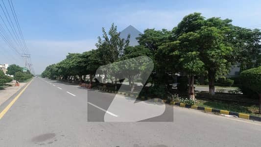 60 Ft Rd Golden Opportunity 1 Kanal Plot Near By All Facilities In Reasonable Price In Awt Phase 2