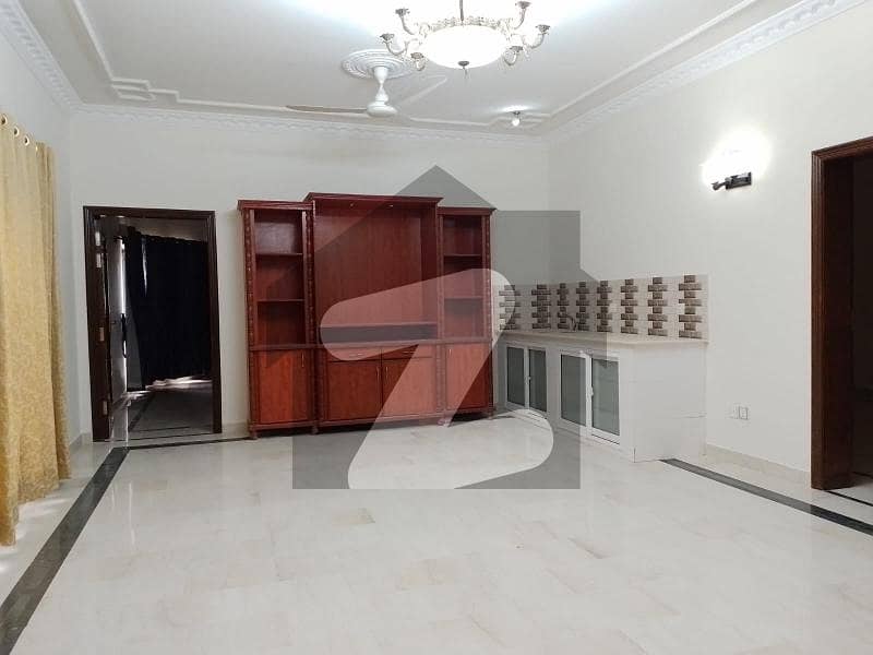 400 Square Yards House For Rent In E-7, Islamabad.