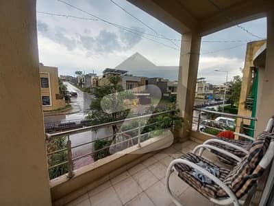 05 Marla Boulevard Facing Double Story House For Sale