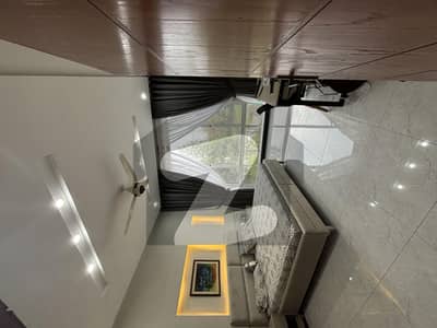 ممتاز سٹی - راوی بلاک ممتاز سٹی,اسلام آباد میں 6 کمروں کا 10 مرلہ مکان 3.2 کروڑ میں برائے فروخت۔