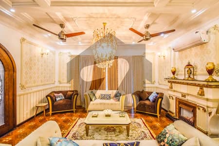 ڈی ایچ اے فیز 6 ڈیفنس (ڈی ایچ اے),لاہور میں 5 کمروں کا 1 کنال مکان 7.95 کروڑ میں برائے فروخت۔