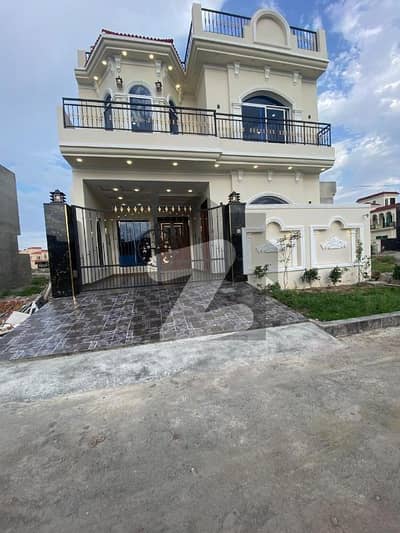 5 Marla Beautiful Luxurious Park Facing House Available For Sale In Buch Villas